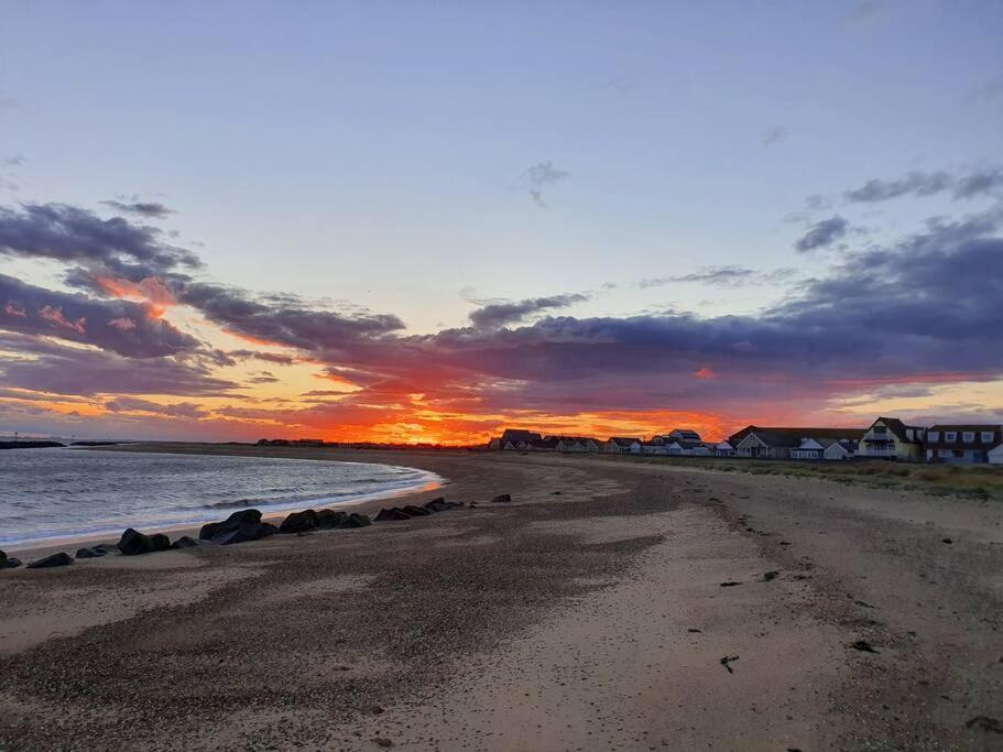 Awave From It All - Escape The City Life Jaywick Sands Zewnętrze zdjęcie