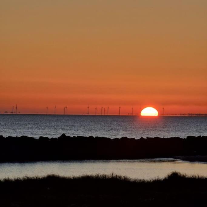 Awave From It All - Escape The City Life Jaywick Sands Zewnętrze zdjęcie